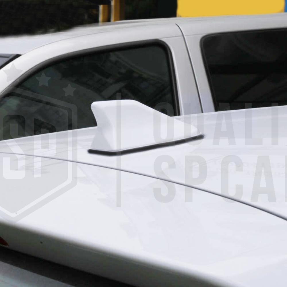 Dachantenne Autoantenne AM/FM Autoradio Shark Antenne für Toyota Avensis  Weiß